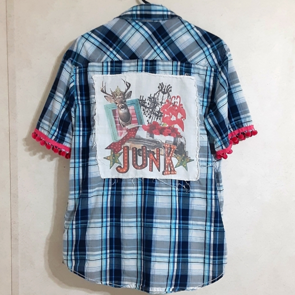 SZ L JUNK PLAID UPCYCLED BUTTON FRONT SHIRT NWOT